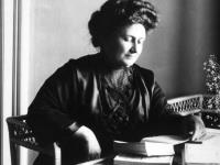 Maria Montessori im Jahre 1913